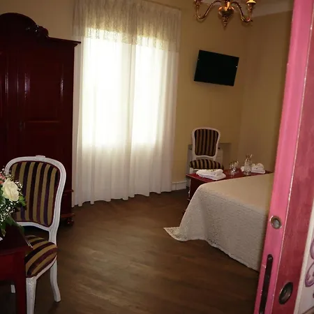 Relais Santa Croce All'eremo Bed & Breakfast