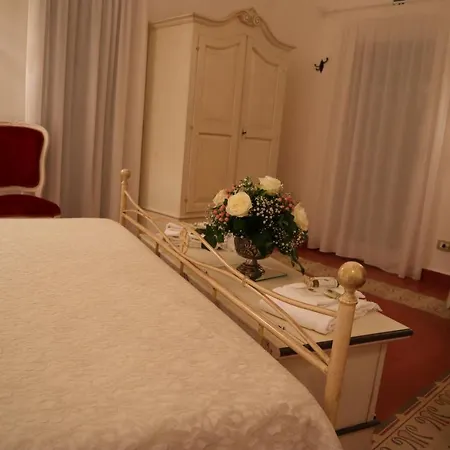 Nocleg ze śniadaniem Relais Santa Croce All'eremo Casteltermini