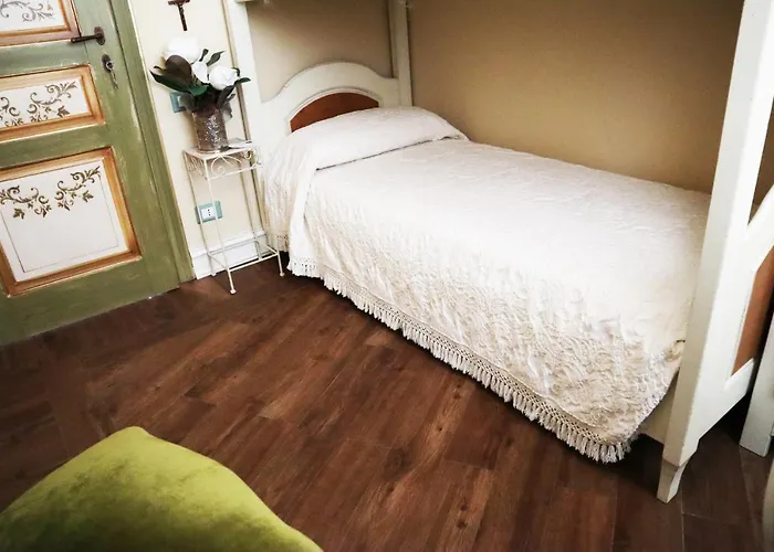 Bed & Breakfast Relais Santa Croce All'eremo *